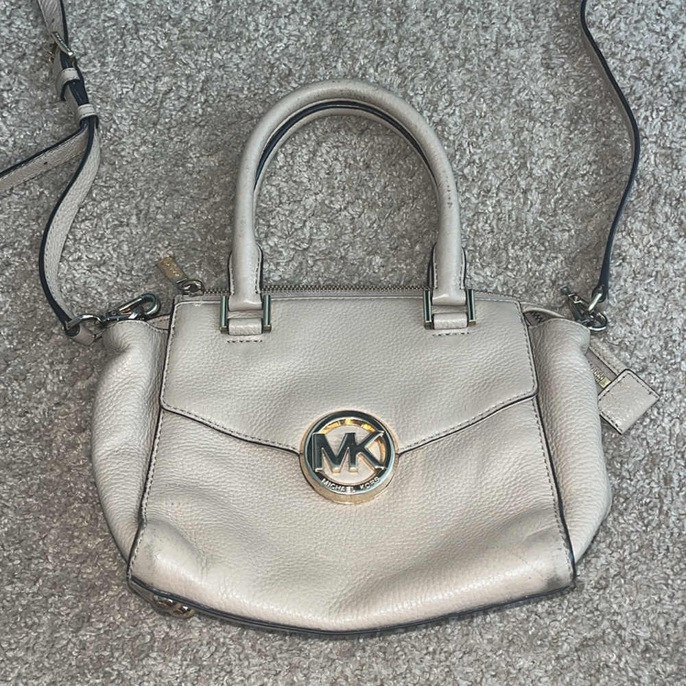 Michael Kors purse